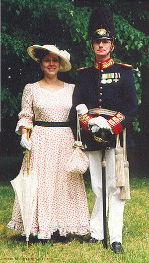 Oberleutnant mit Dame